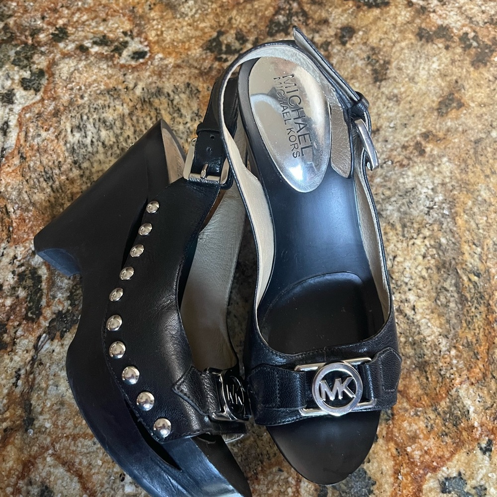 MK shoes